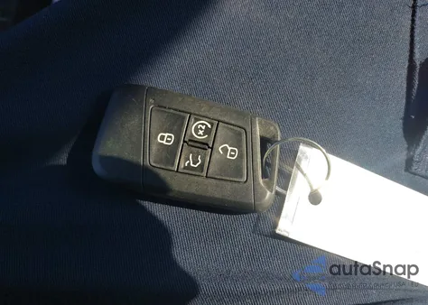 2024 Volkswagen Jetta 1.5T Se from USA, damaged, VIN 3VW7M7BU8RM053466